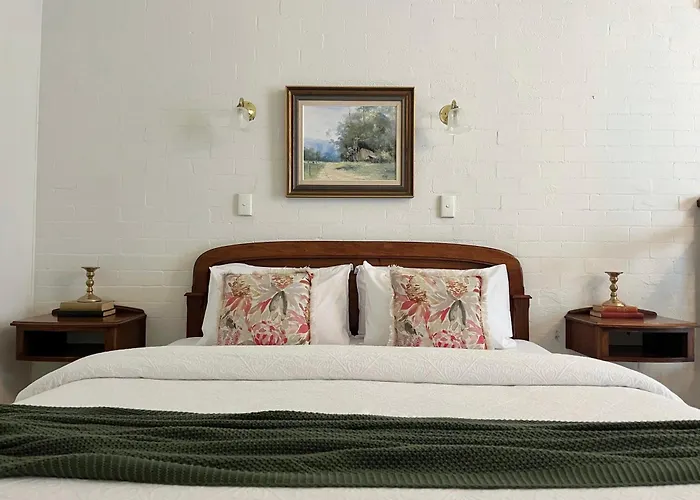 Victoria House Motor Inn
