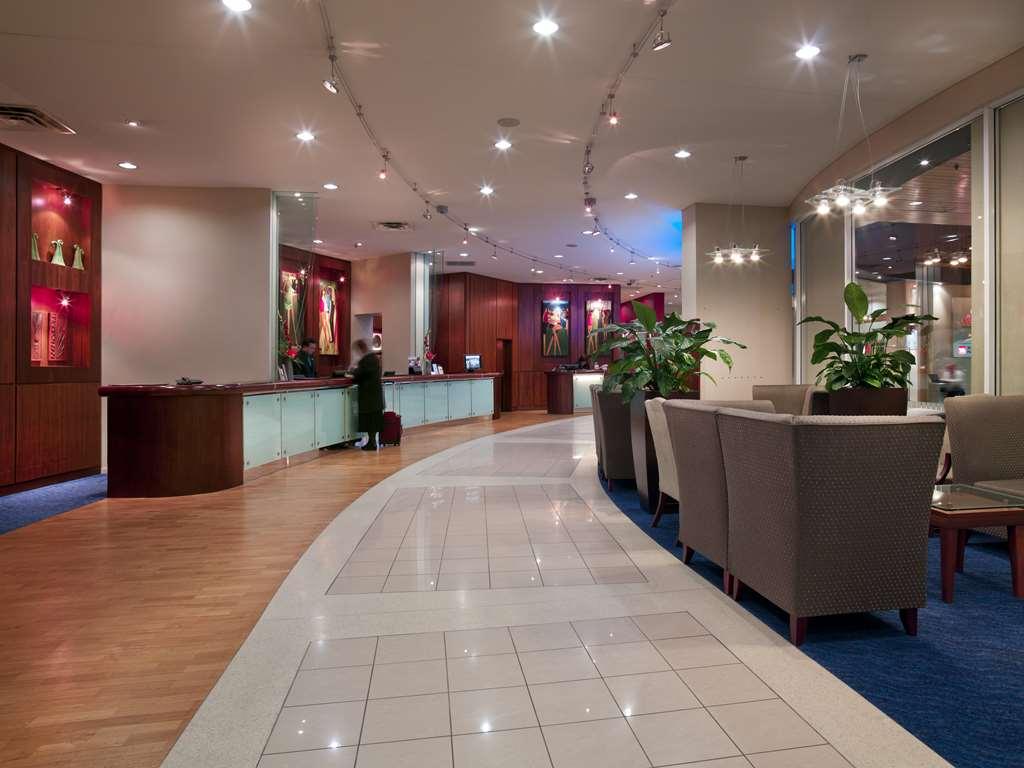 Victoria House Motor 4*