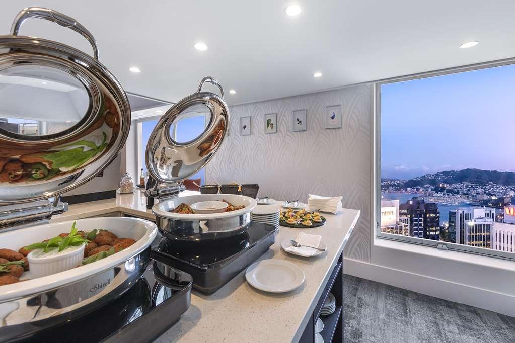 Victoria House Motor 4*