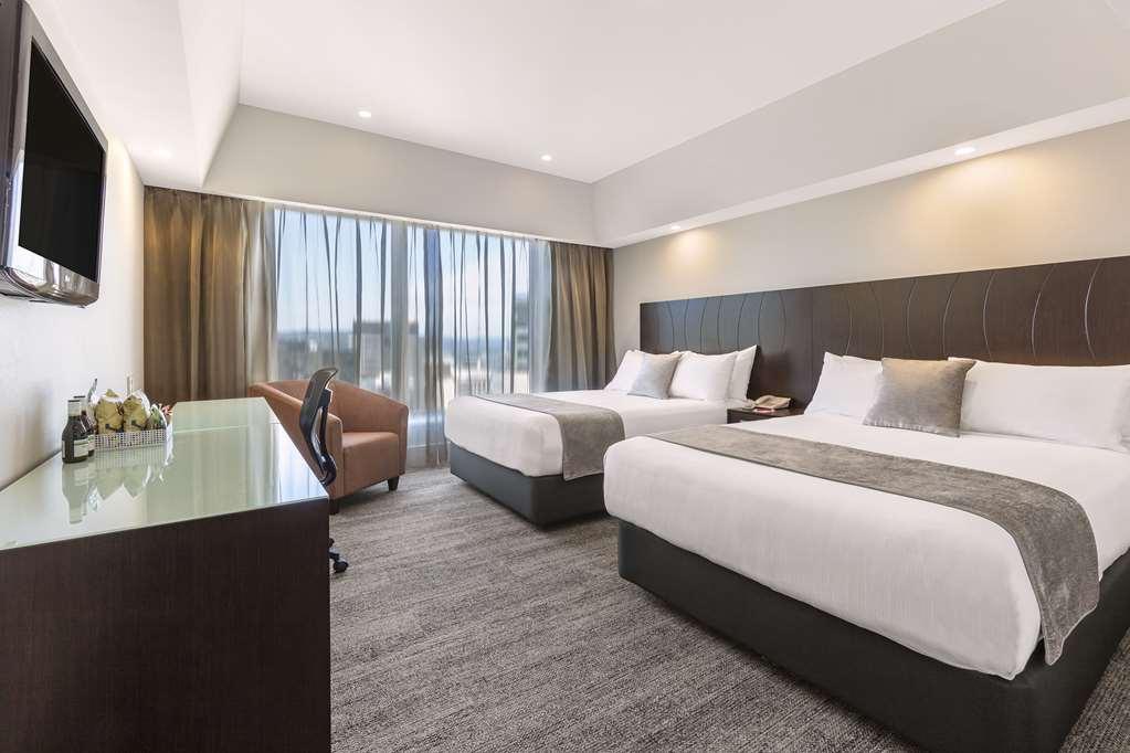 Victoria House Motor 4*